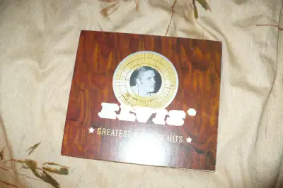 elvis greatest jukebox hits excellent condition no issues songs are in pic 2