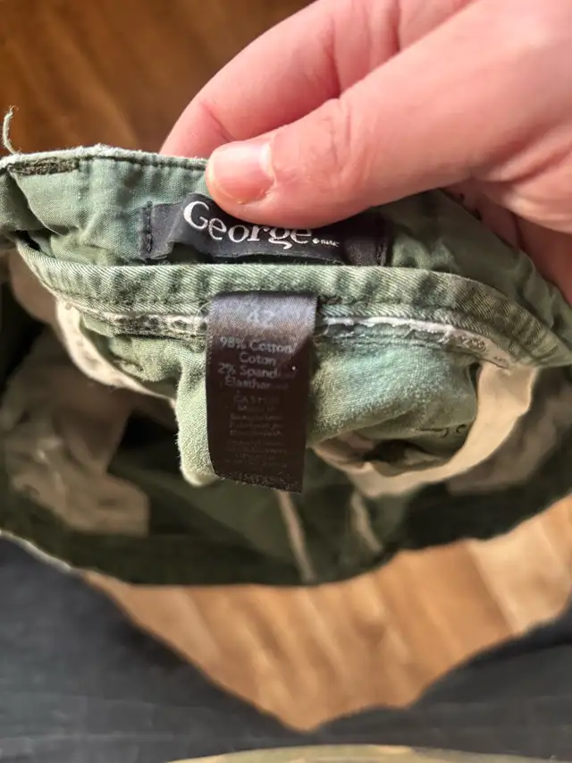 George Shorts in Men's in Charlottetown - Image 3