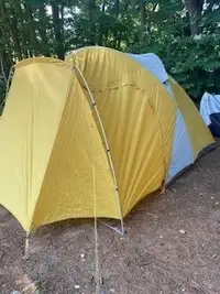 Tente North Face Kaiju 6390 $ Négociable