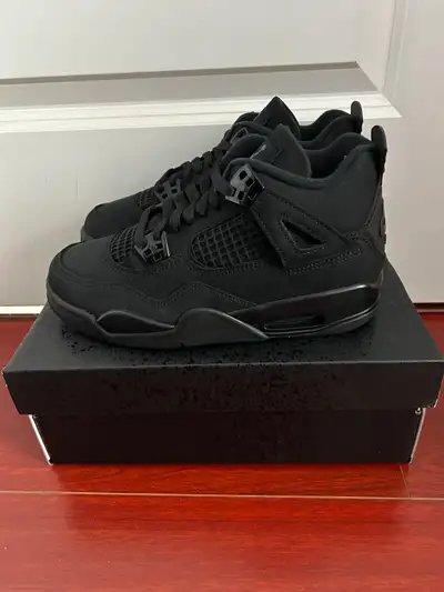 Jordan 4 Black Cat GS Size 5Y,5.5Y, View more
