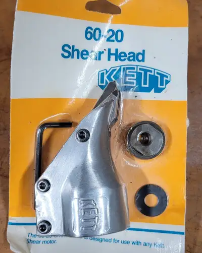 Kett Power Shear 18 GA with new extra shear head ,60- 20 ->valued at $149. Ideal for light metal wor...