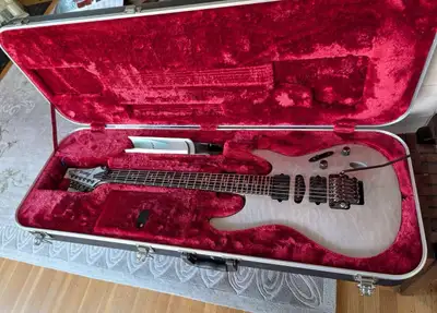 MIJ Ibanez Signature Nita Strauss JiveX2 Guitar, View more
