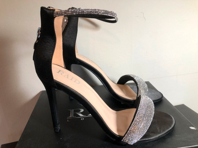 SHOE SALE! - SEXY BLACK RHINESTONE HEELS - size 7 /comfortable in Women's - Shoes in City of Toronto