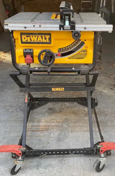 DEWALT - SCIE D'ÉTABLI - SCIE DE CHANTIER, View more