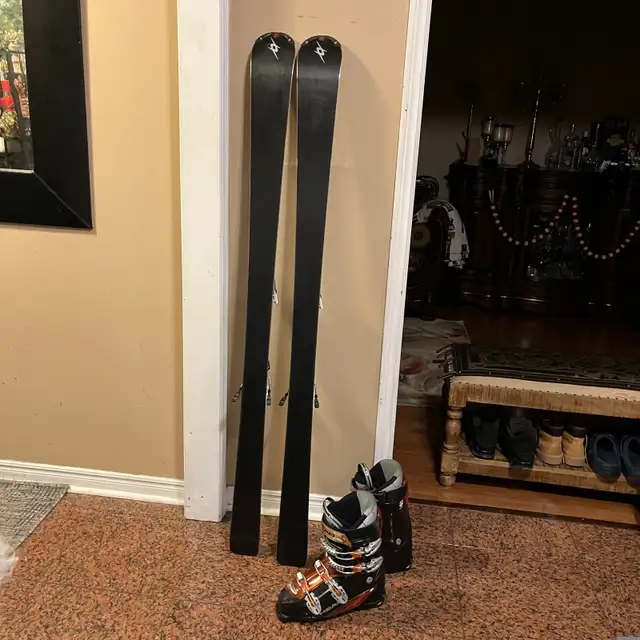 158 Volki ski with boots  in Ski in Markham / York Region - Image 6