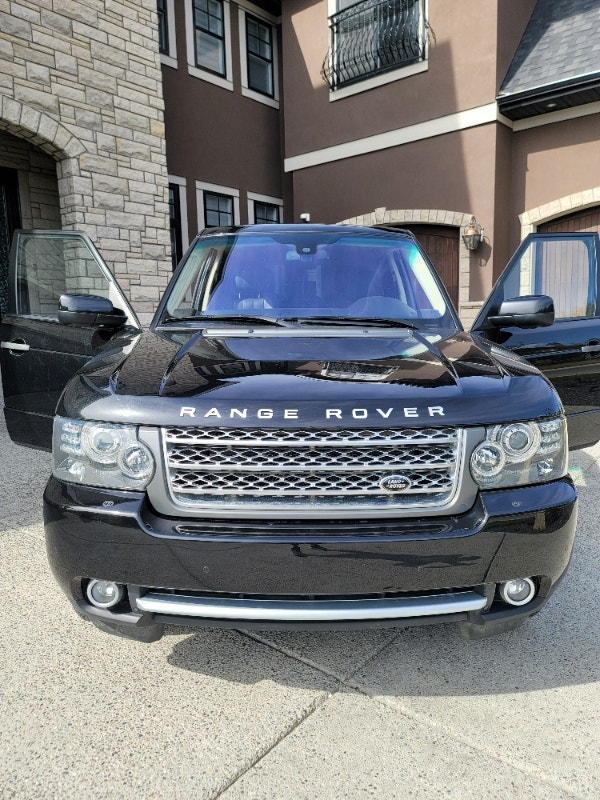 2011 RANGE ROVER SUPERCHARGED ONLY 79,000KM FLAWLESS NEW TIRES Cars