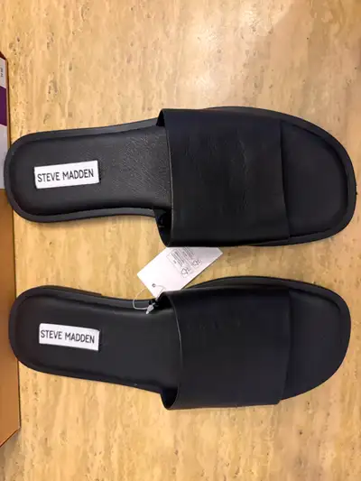 Brand New Black Leather Upper Steve Madden Slides/Sandal Size 8, View more