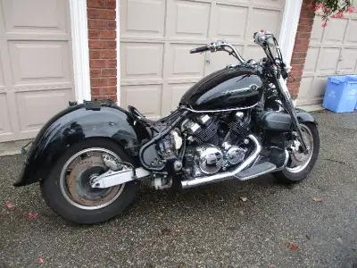 I'm parting out a 2004 white in colour and a 2003 black in colour Yamaha Royal Star Venture. Bikes a...