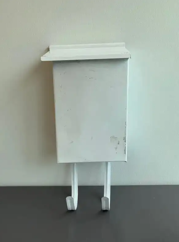 White Retro Vertical Mailbox64141848488833120