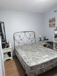 Room for rent in Welland