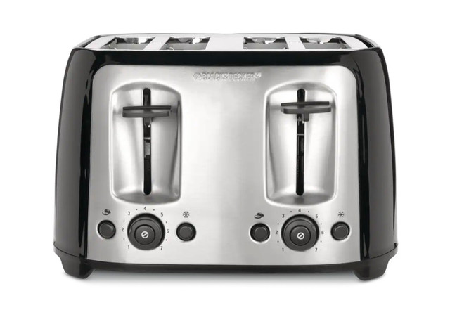 Brand New Black and Decker toaster  in Toasters & Toaster Ovens in City of Toronto - Image 3