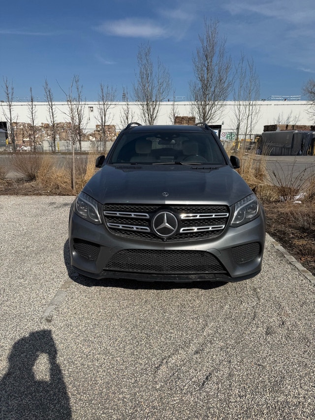 Mercedes Benz GLS 450