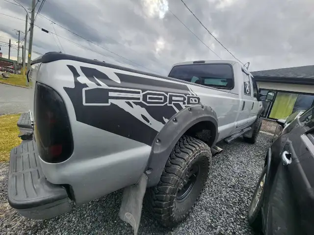 2000 Ford F350 V10 Triton Gasoline
