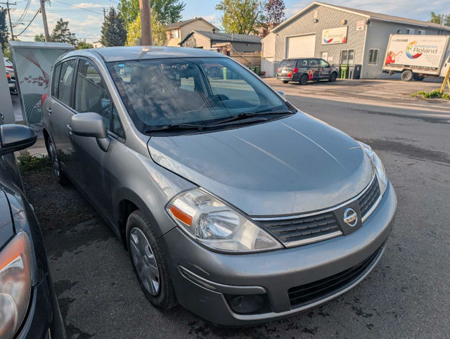 2009 Nissan Versa Only 155000km! dans Autos et camions  à Ville de Montréal