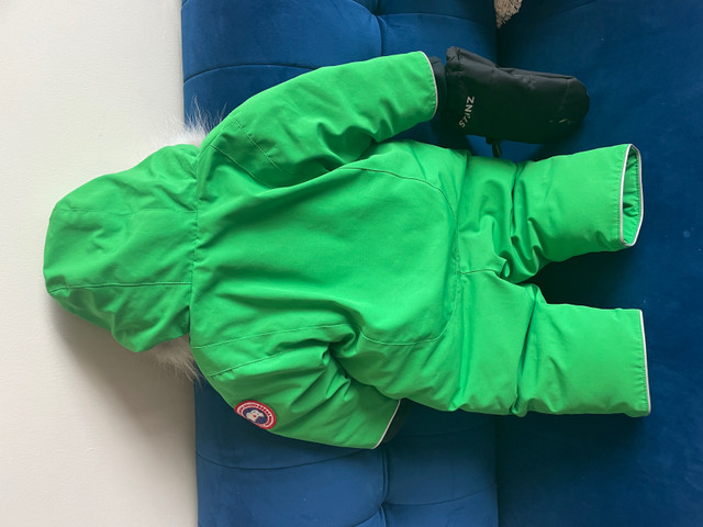 6-12 Months Green Baby Lamb Canada Goose Snowsuit with Stonz Glo in Other in City of Toronto - Image 2