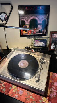 Dual CS 620Q direct drive, fully automatic turntable 