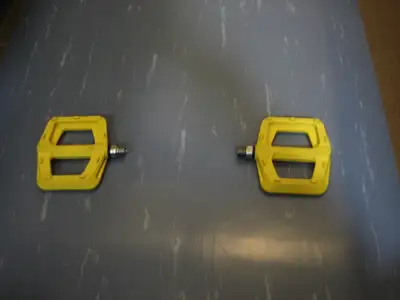 Raceface Yellow Bicycle Pedals, View more