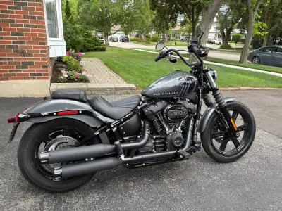 MINT 2022 Harley Street Bob for sale. Bike has 1,000 kms on it. Fresh oil change and safety a month...