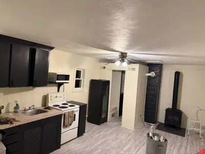 room for rent for 655 $ and above