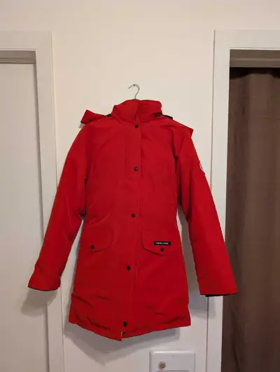 Canada Goose medium fusion fit, View more