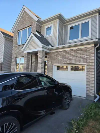 ✨ ALL-INCLUSIVE FURNISHED ROOMS — BARRHAVEN (THE RIDGE) Quiet, clean, and modern detached shared hom...