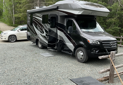 À vendre motorisé classe C, Entegra Qwest 24L, View more