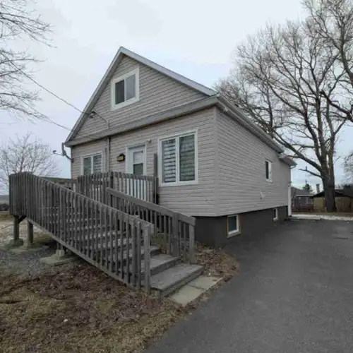 For Rent 3 bedroom, upper level of house . With a private front entrance (with deck) and shared back...