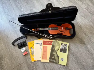 Eastman 4/4 Violin Package, View more