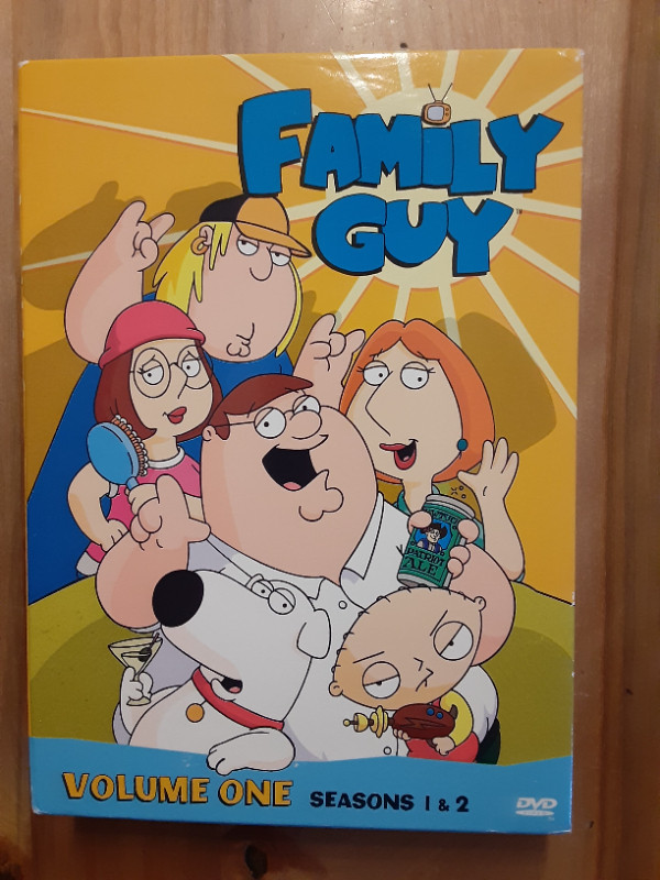Coffret DVD - Family Guy - Season 1 + 2 dans CD, DVD et Blu-ray  à Ouest de l’Île