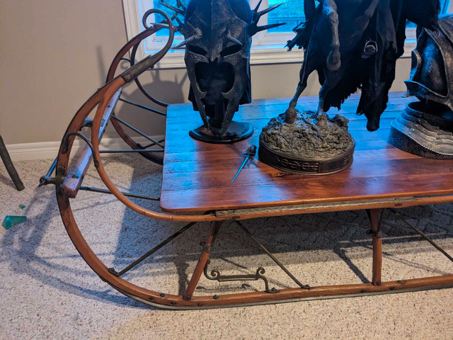 Antique Sleigh Coffee Table in Coffee Tables in Cambridge - Image 2