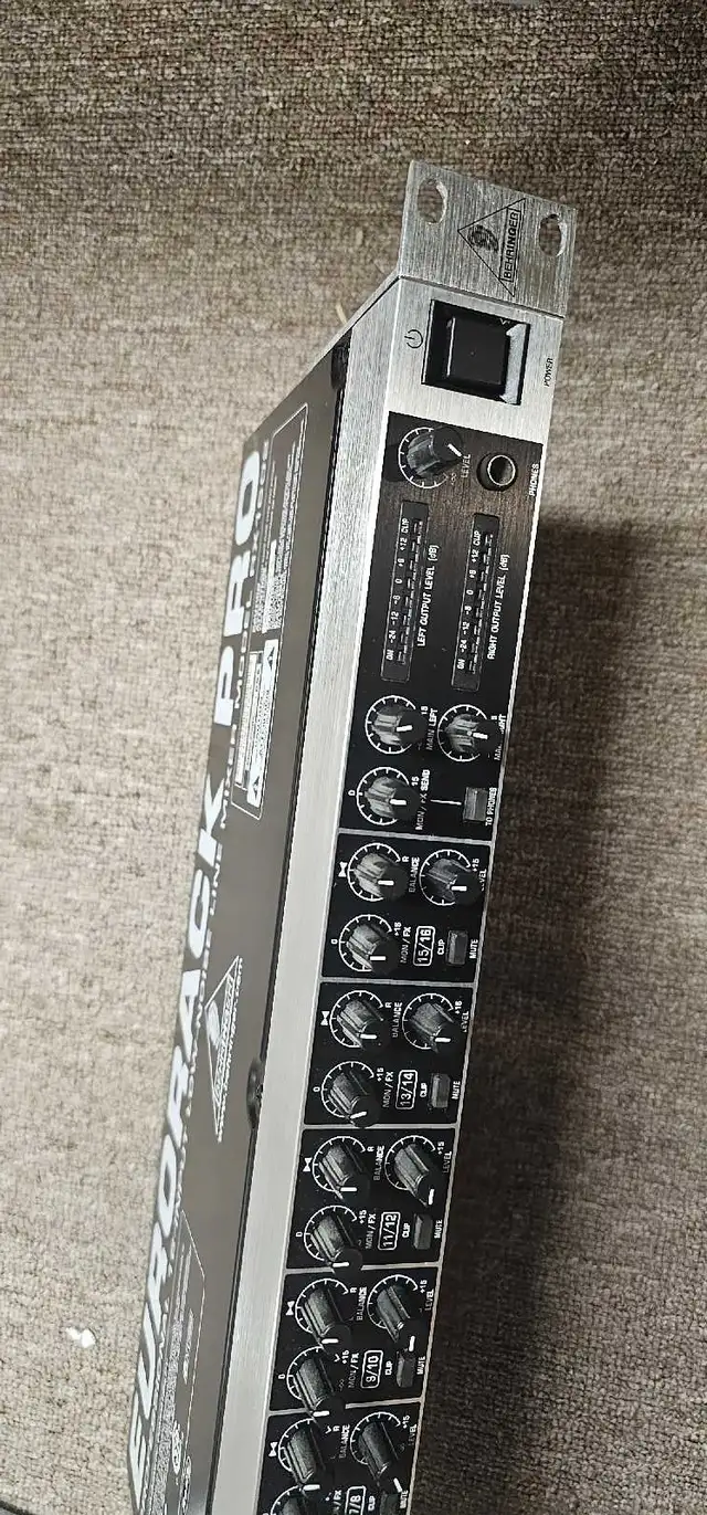 Eurorack Pro mixer RX1602 in Pro Audio & Recording Equipment in Mississauga / Peel Region - Image 4