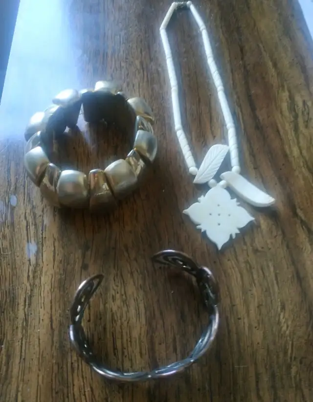 Jewelry 