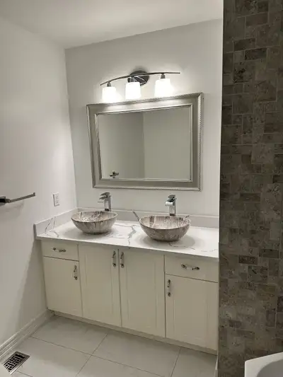 For sale bathroom vanity lights in good condition. Price $30.