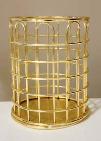 Makeup Brush Holder/ Brass Finish Wire Pencil Holder (4" in. H)