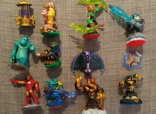 3 pour 2, Skylanders et Disney Infinity. prix variés(voir liste) in Other in Longueuil / South Shore - Image 2