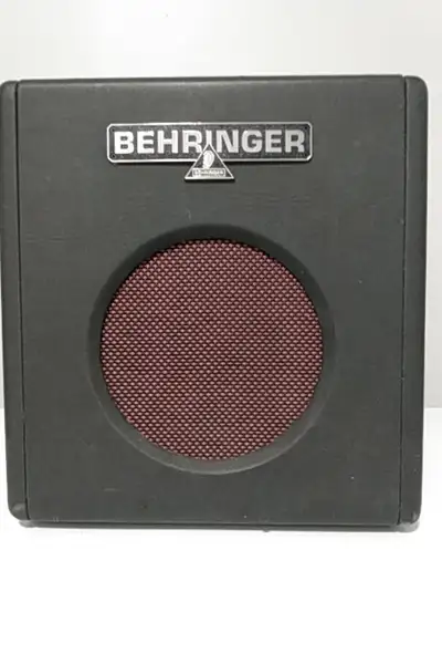 Behringer Amplifier Model ... Thunderbird bx108