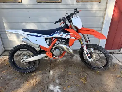 2022 KTM SX125 Excellent condition. Owned since new. Front / rear suspension done by SSS at Gopher D...