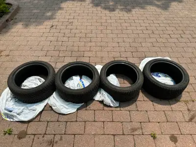 Selling a set of Michelin X-Ice winter tires, size 245/40R18. Only used for three winters, still in...