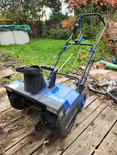 SNOW BLOWER Snow Joe SJ627E, used, perfect working condition, View more