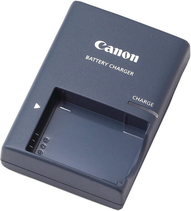 Canon CB-2LV G Battery Charger for Canon NB-3L/4L Batteries in Cameras & Camcorders in City of Toronto