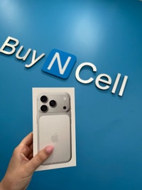 Apple iPhone 17 Pro 256GB -Silver Brand New Sealed $1580  Price City of Toronto Toronto (GTA) Preview