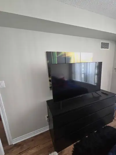 TV - Samsung UN55TU8000F, 55-inch Class Crystal UHD TU8000, View more