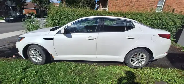 Kia Optima 2012589185649434972162