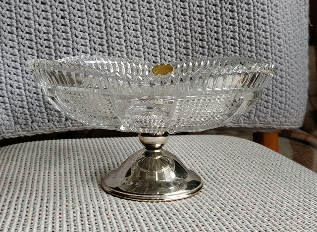 F.B. Rogers Silver Company, German Lead Crystall Dish in Arts & Collectibles in Stratford - Image 4