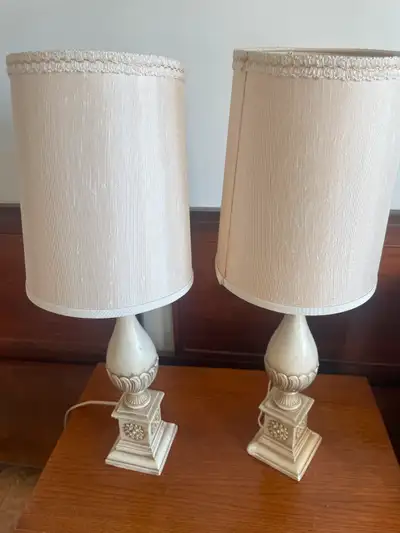 Vintage table lamps, Voir plus