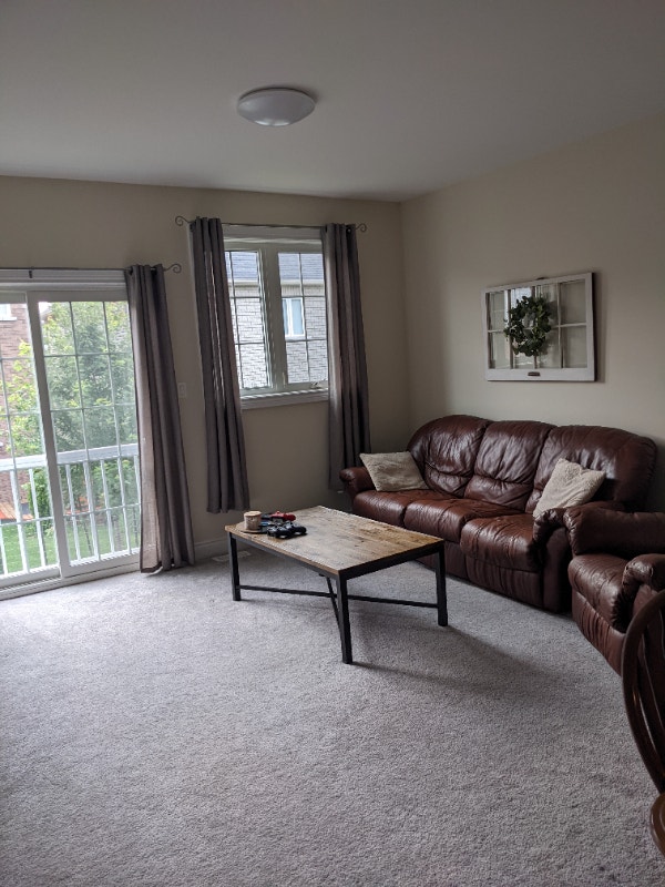 2Bedroom Suite in a Bright FourBedroom Home (1600, Incl.) Long