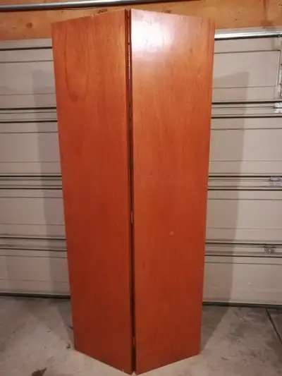 $15 EACH - Cash only (36" x 80" x 1 door) (30" x 80" x 2 doors) ( 24" x 80" x 2 doors)