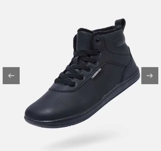 Wide winter shoes  Size 8.5 in Men's Shoes in City of Toronto - Image 4