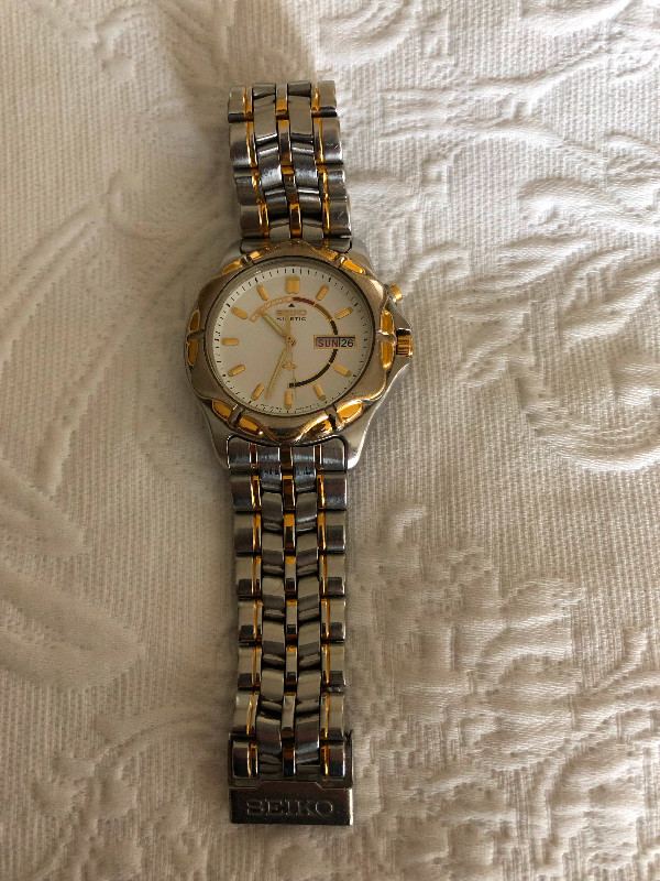 Seiko Kinetic Men’s Watch Rare 5M43-0A70 in Jewellery & Watches in St. Albert - Image 2