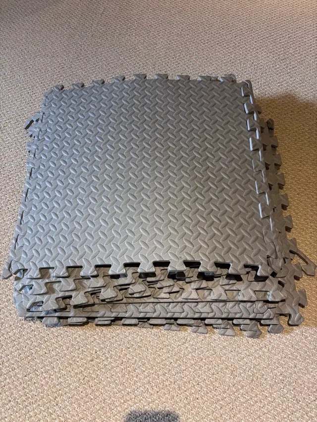 Interlocking Foam Floor Mats 24”, 12 pieces 570159730891827201